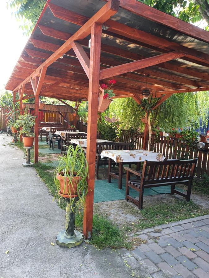 Casa Ghemus Costinesti Hotel ภายนอก รูปภาพ